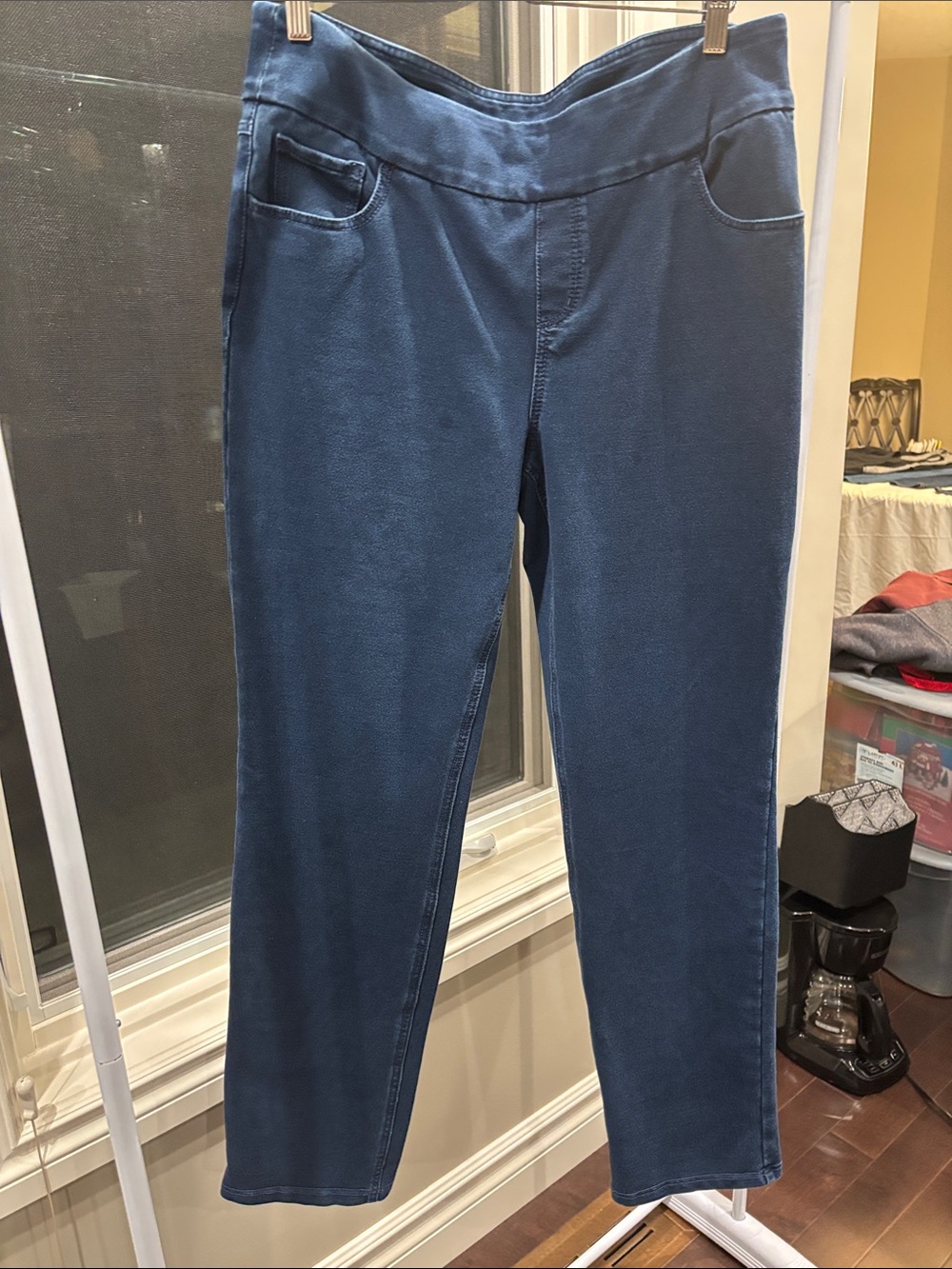 Peter Nygard Straight-Leg Stretch Jeans in Deep Blue